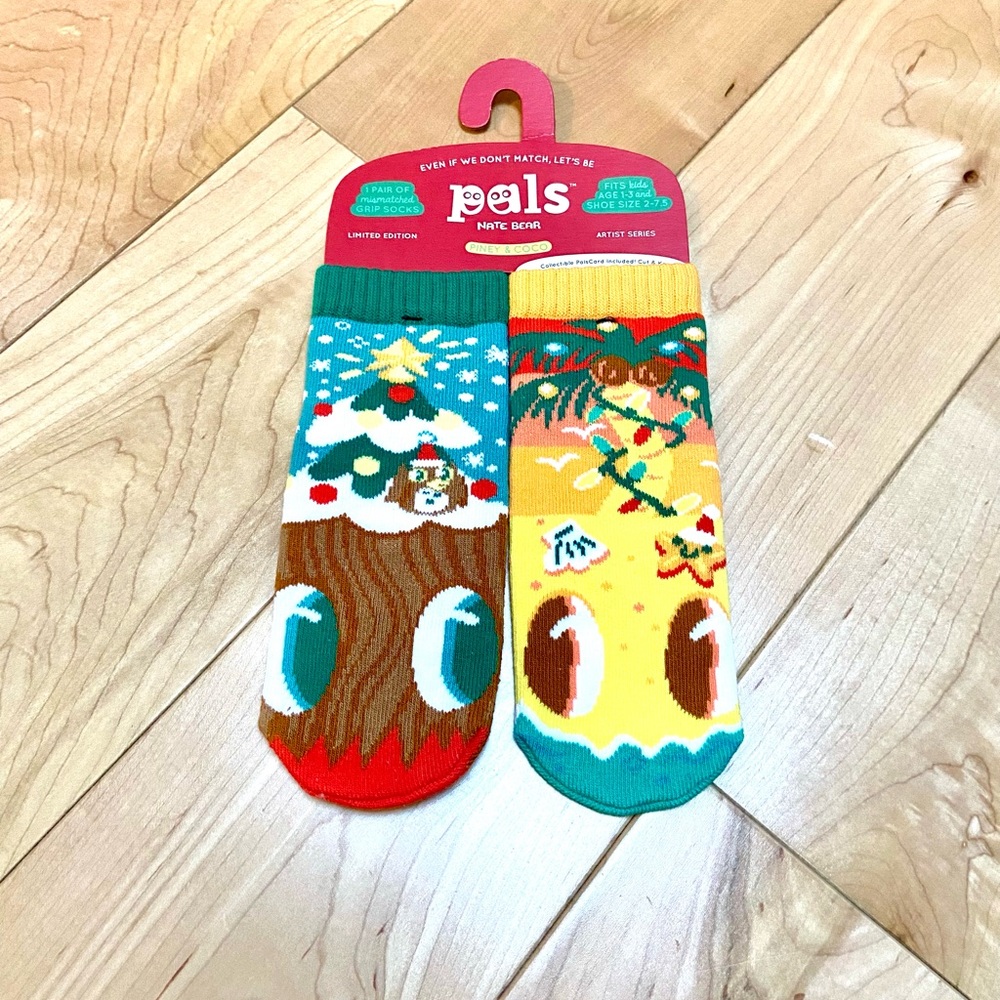 Colorful Xmas mismatched pals Socks - piney and coco holiday trees kids small